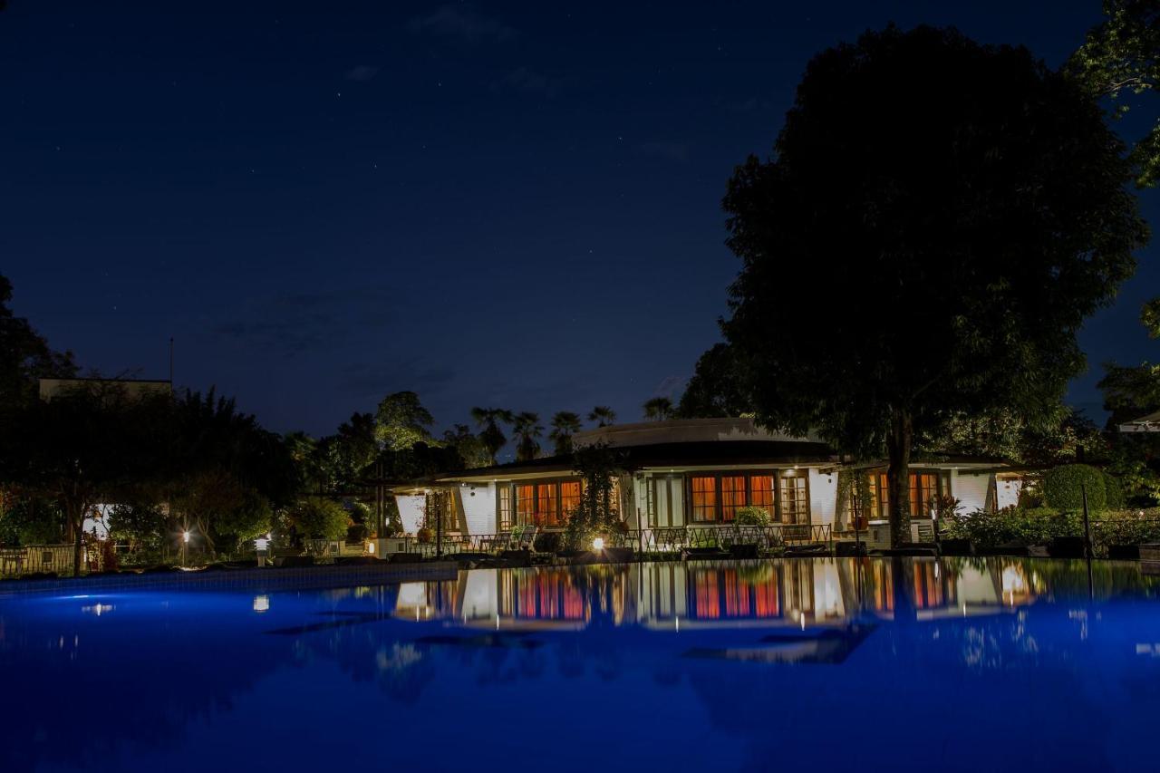 Fish Tail Lodge Pokhara Ngoại thất bức ảnh