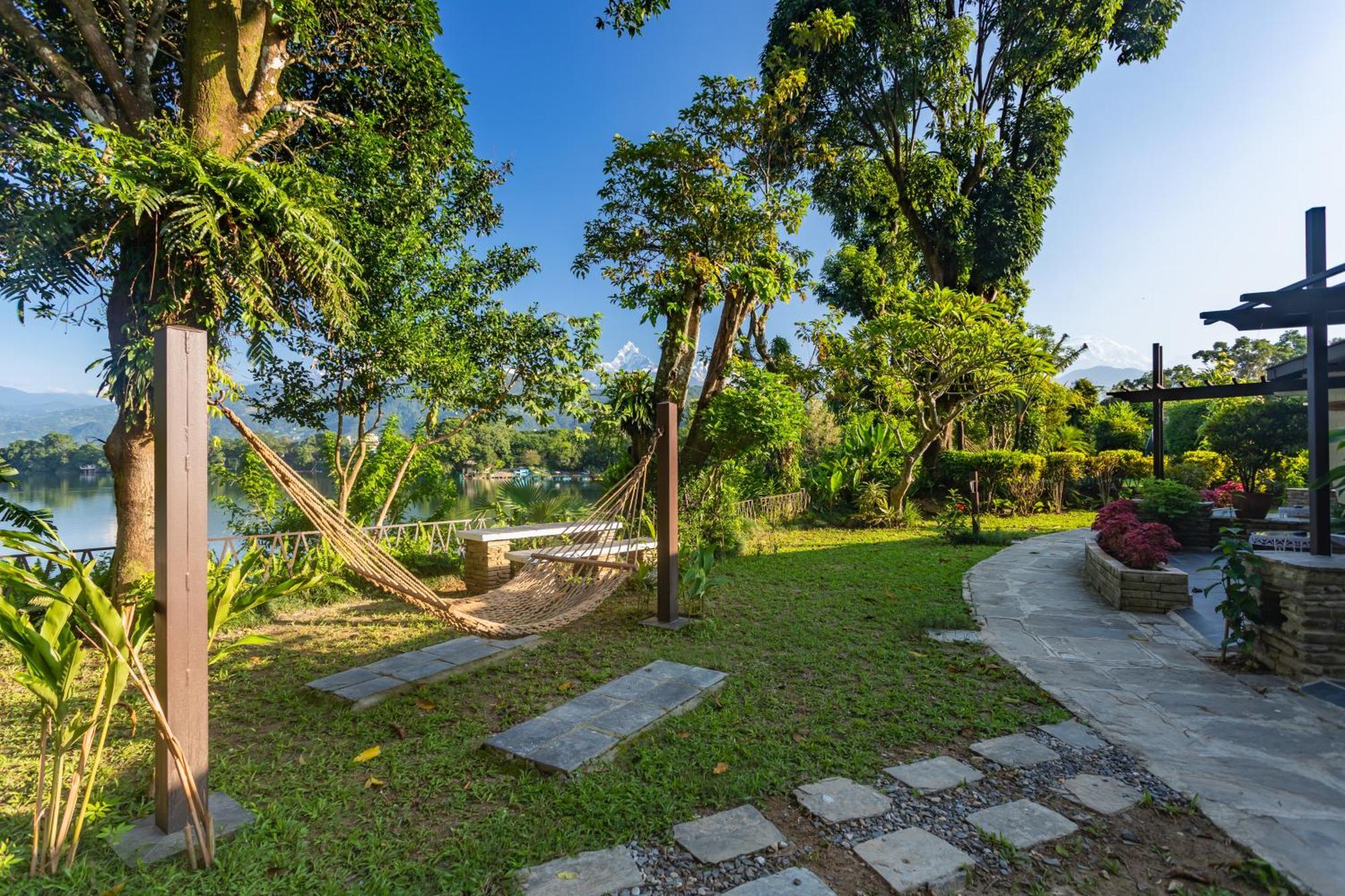 Fish Tail Lodge Pokhara Ngoại thất bức ảnh